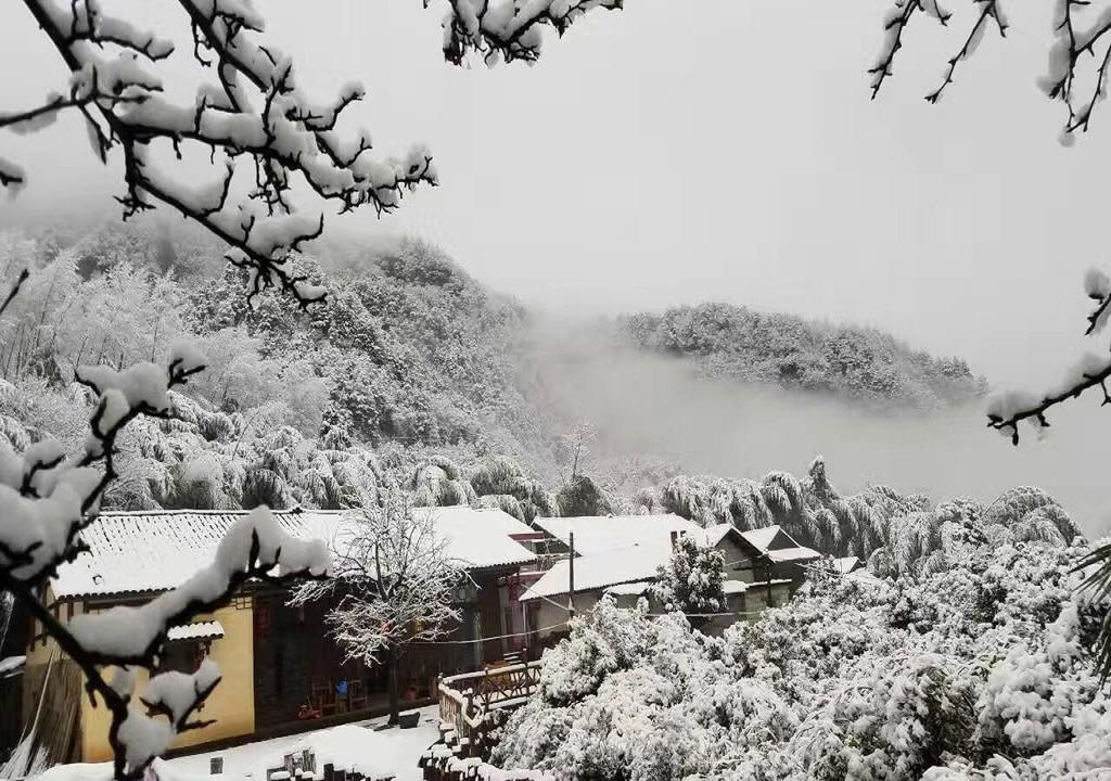 Zhangjiajie Yueranju Hostel Eksteriør bilde